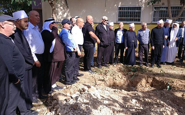 Planting a tree in Rahat